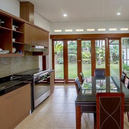 Kencana Villa Dago 万隆 外观 照片